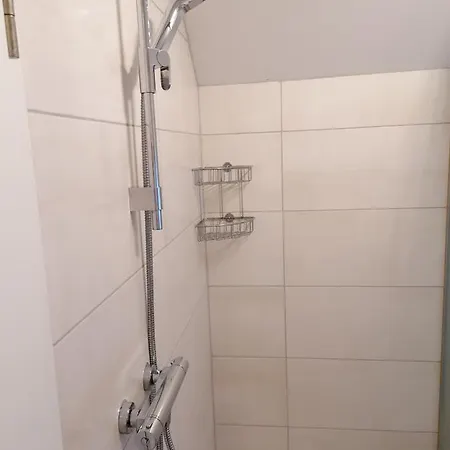 Gemuetliche Auf 2 Etagen * レンゲリッヒ